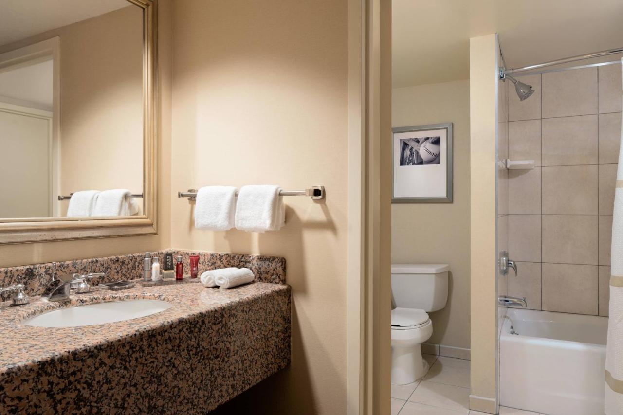 Anaheim Marriott Suites Garden Grove Zewnętrze zdjęcie